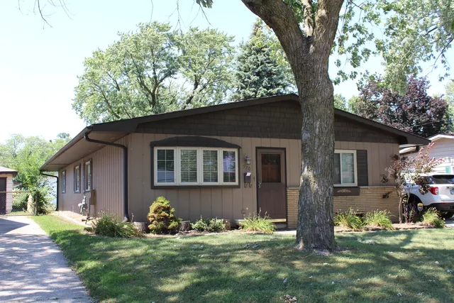 $175,000 | 920 Sunnyside Avenue, Thornton, IL 60476
