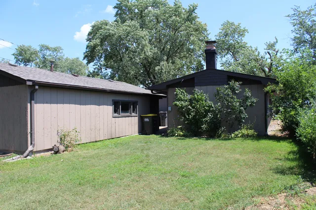 $175,000 | 920 Sunnyside Avenue, Thornton, IL 60476