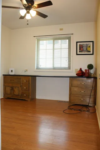 $175,000 | 920 Sunnyside Avenue, Thornton, IL 60476