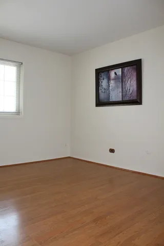 $175,000 | 920 Sunnyside Avenue, Thornton, IL 60476