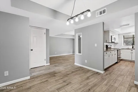 $330,000 | 2232 West Lindner Avenue, Unit 4, Mesa, AZ 85202