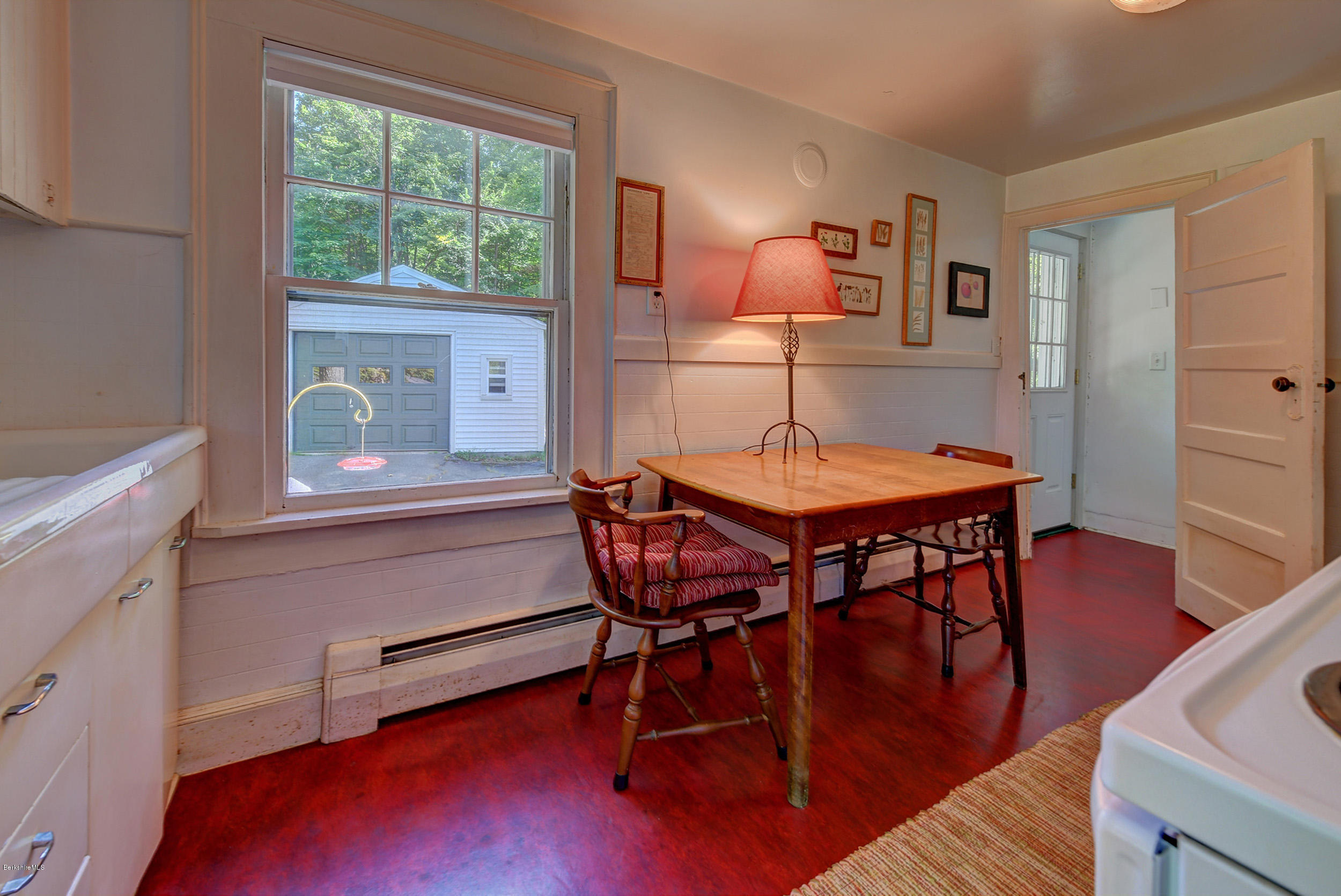 31 New Lenox Road Lenox, MA 01240 - Photo 11 of 24 11-Kitchen