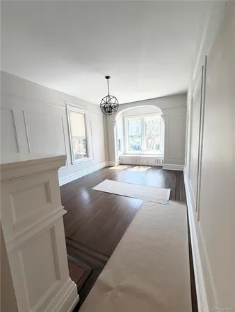 $7,500 | 65 Summit Avenue, Unit 1, Sea Cliff, NY 11579