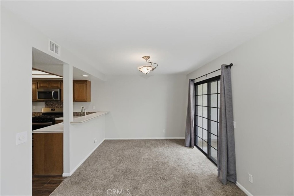 5821 Sunset Ranch Drive Riverside, CA 92506 - Photo 14 of 43