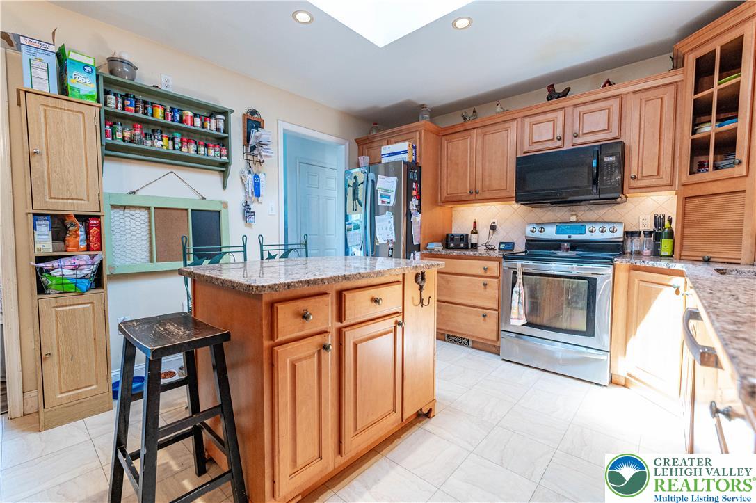 518 Bauer Road Bath, PA 18014 - Photo 9 of 59