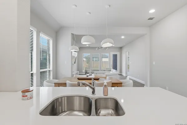 $2,800 | 9923 Heeler Hand Trail, San Antonio, TX 78254