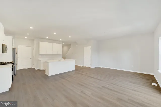 $399,990 | 553 West North Street, Smyrna, DE 19977