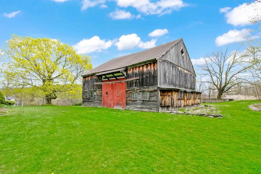 605 Main Road Granville, MA 01034 - Photo 10 of 38 Gallery Image 10