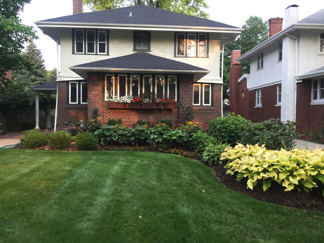 818 Clinton Place River Forest, IL 60305 - Photo 1 of 27