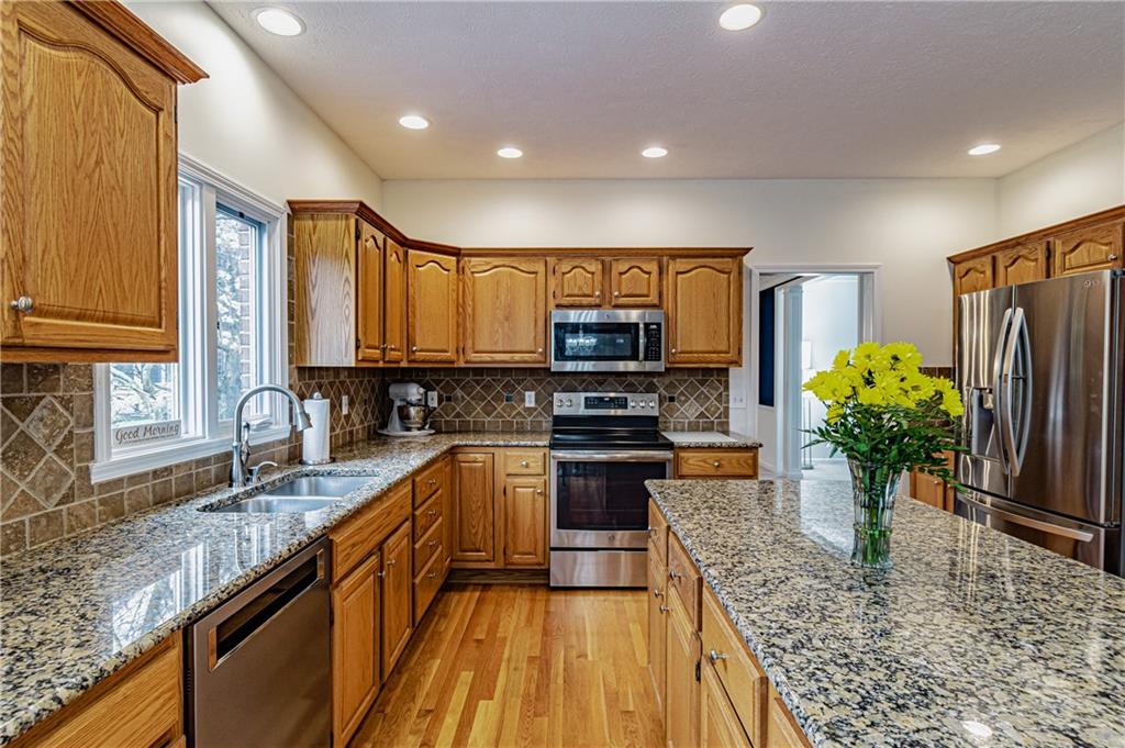 6714 Riverside Way Fishers, IN 46038 - Photo 20 of 55 Gallery Image 20