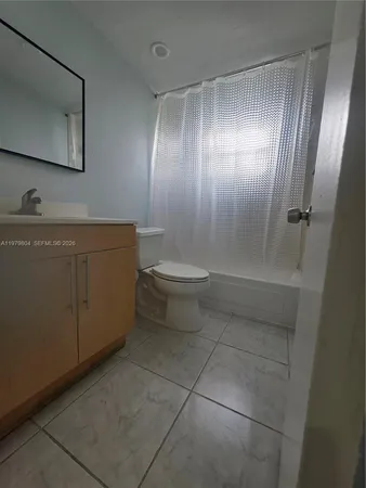 $2,095 | 8101 Southwest 73rd Avenue, Unit 17, Miami, FL 33143