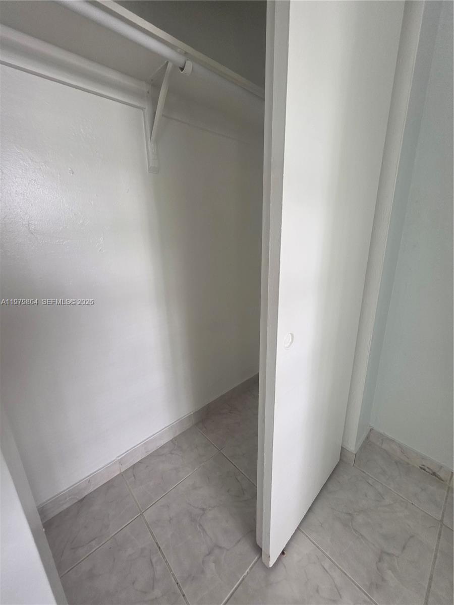 8101 Southwest 73rd Avenue, Unit 17 Miami, FL 33143 - Photo 29 of 66 a view of an empty room