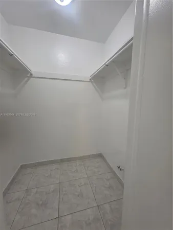 $2,095 | 8101 Southwest 73rd Avenue, Unit 17, Miami, FL 33143