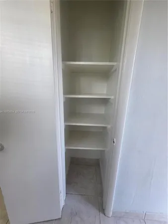 $2,095 | 8101 Southwest 73rd Avenue, Unit 17, Miami, FL 33143