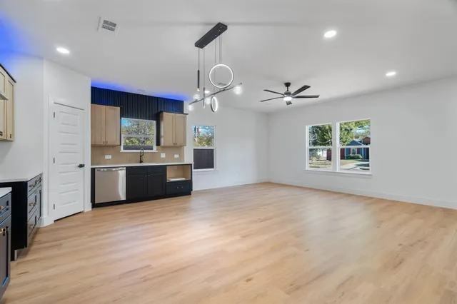 $299,000 | 3937 Hancock Street, Dallas, TX 75210