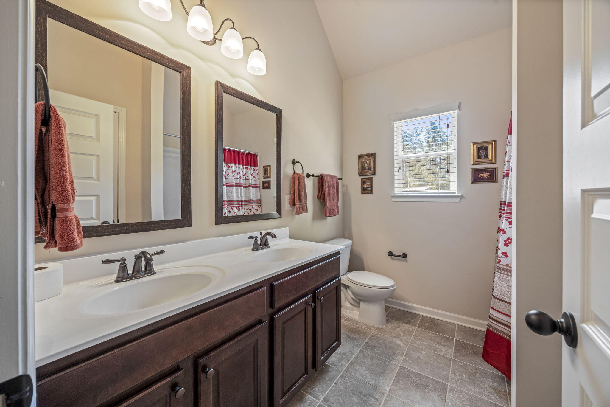 6033 Rye Field Road Aiken, SC 29801 - Photo 38 of 50 Bathroom 2