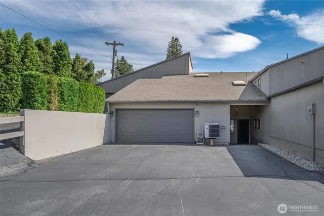 $409,500 | 225 19th Street Northeast, Unit 31, East Wenatchee, WA 98802