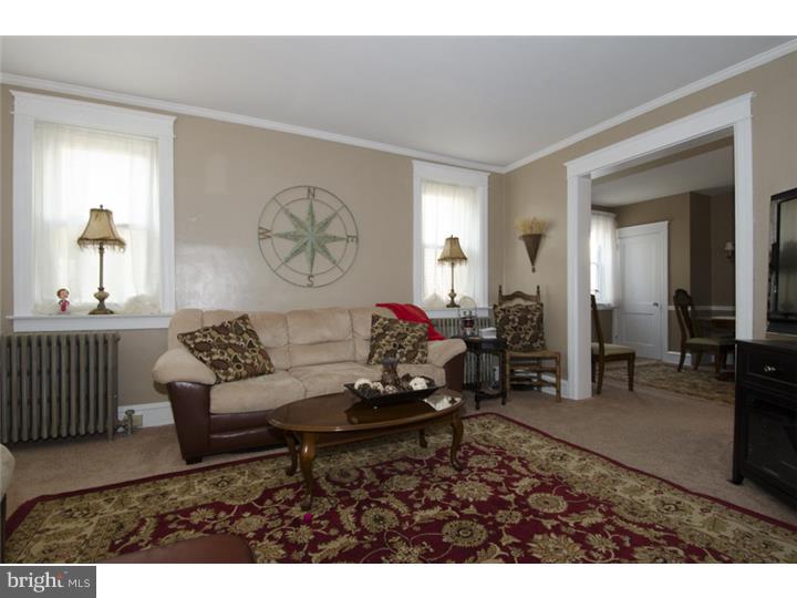 219 Marlboro Road Ardmore, PA 19003 - Photo 5 of 12 Living Room