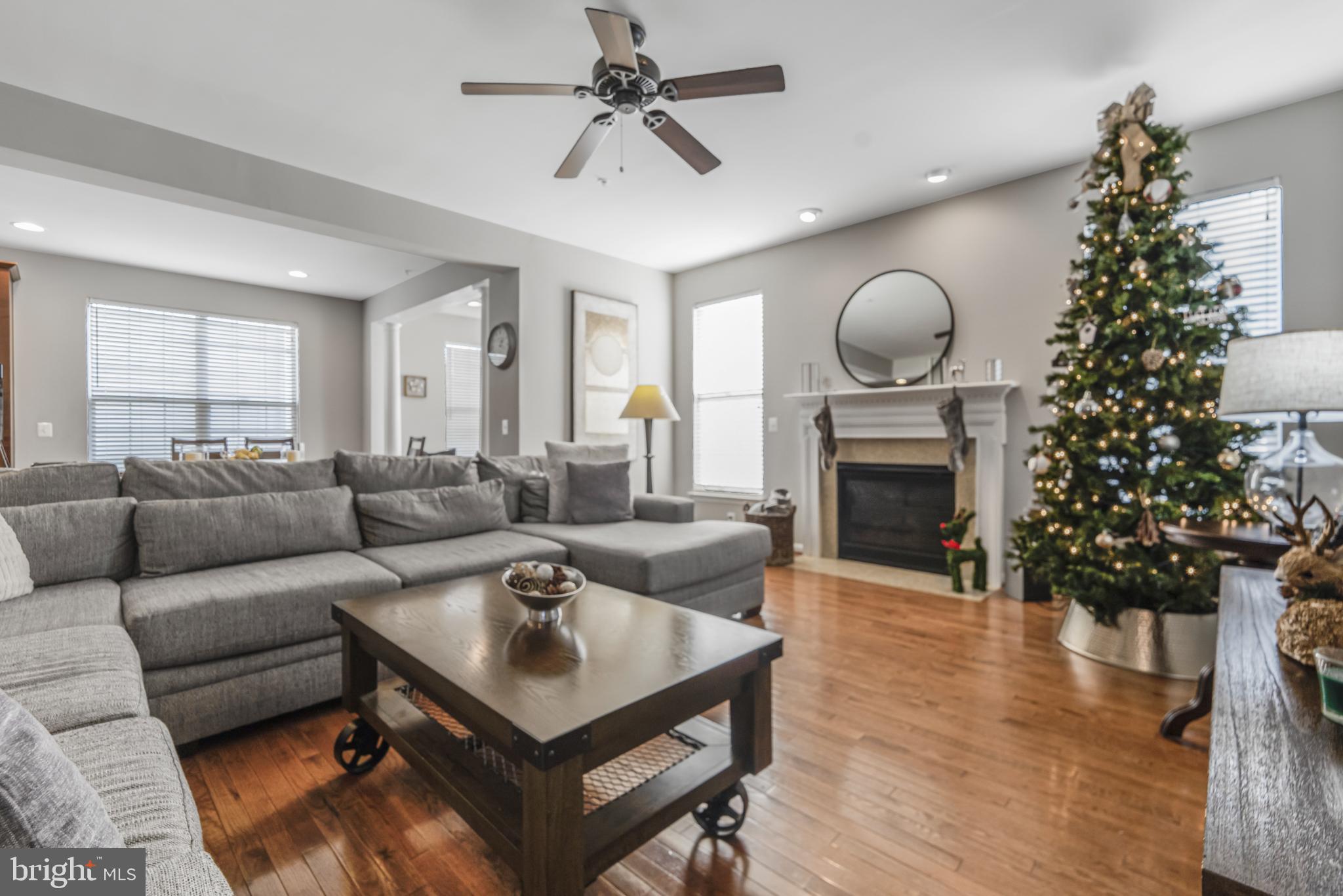 9709 Traver Street Bowie, MD 20721 - Photo 19 of 48 Cozy living space adorned for the holidays.