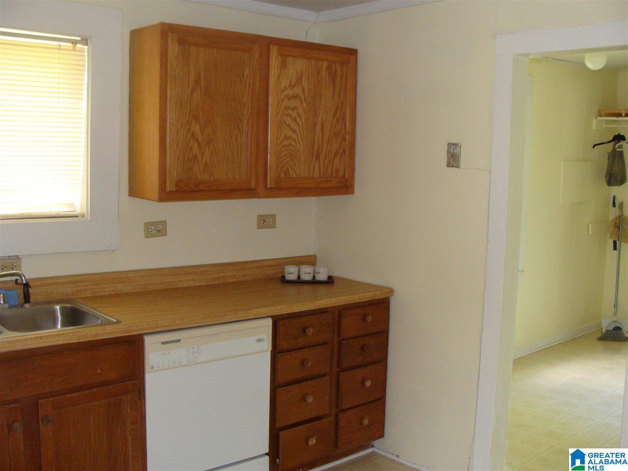 107 Brake Street Warrior, AL 35180 - Photo 2 of 22