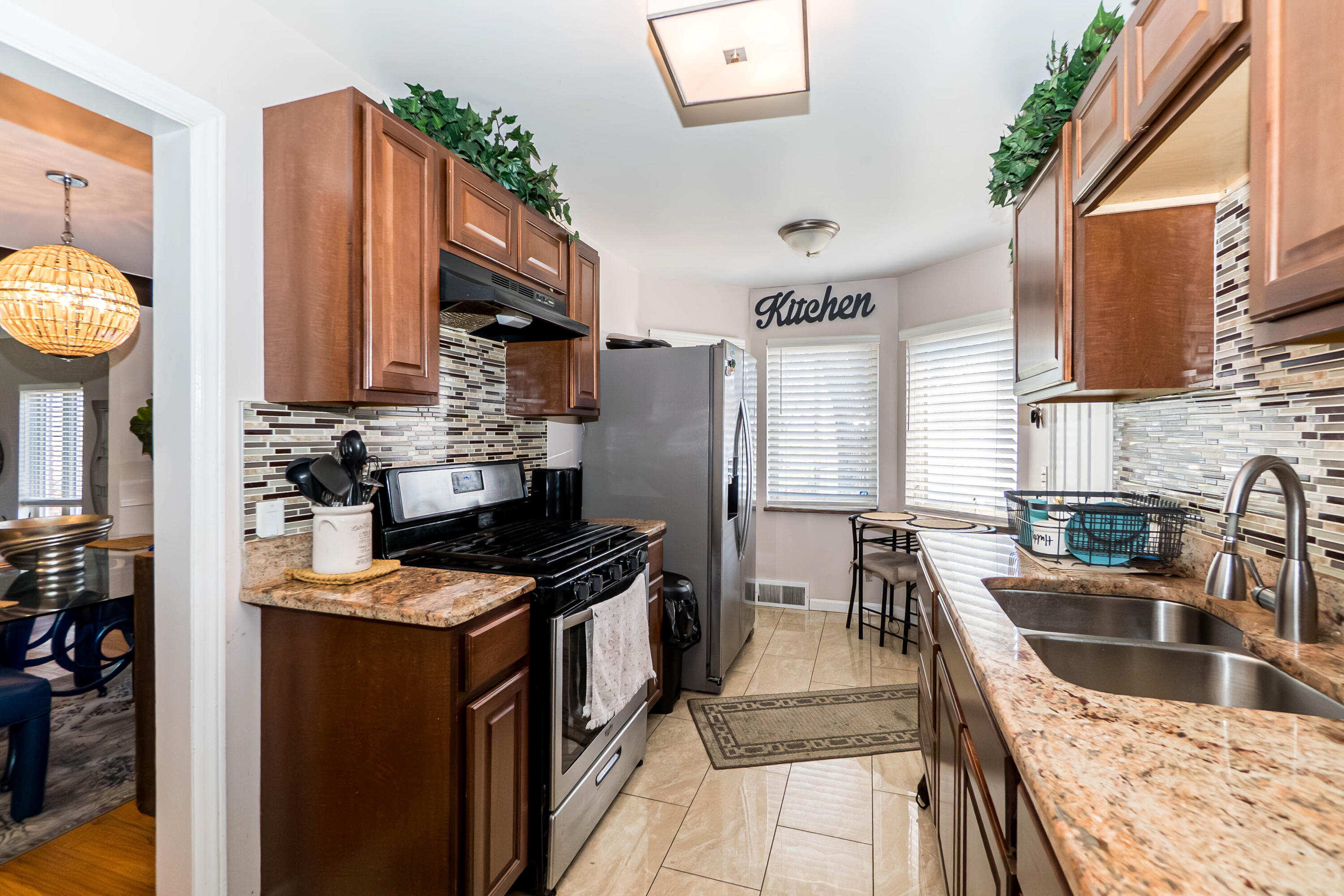 14844 Inkster Road Redford, MI 48239 - Photo 13 of 44 20260408_dsc06090