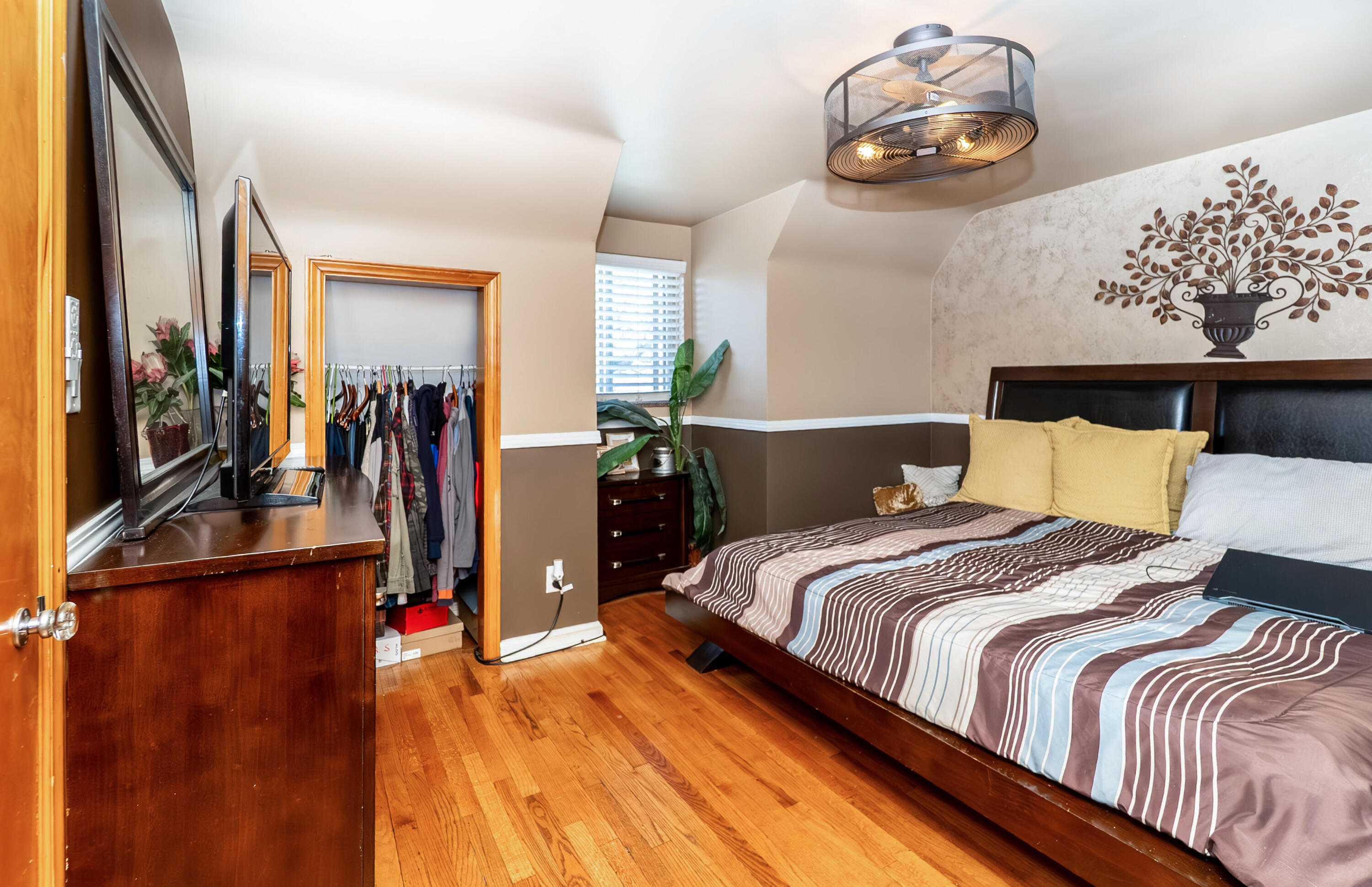 14844 Inkster Road Redford, MI 48239 - Photo 31 of 44 20260408_dsc06046