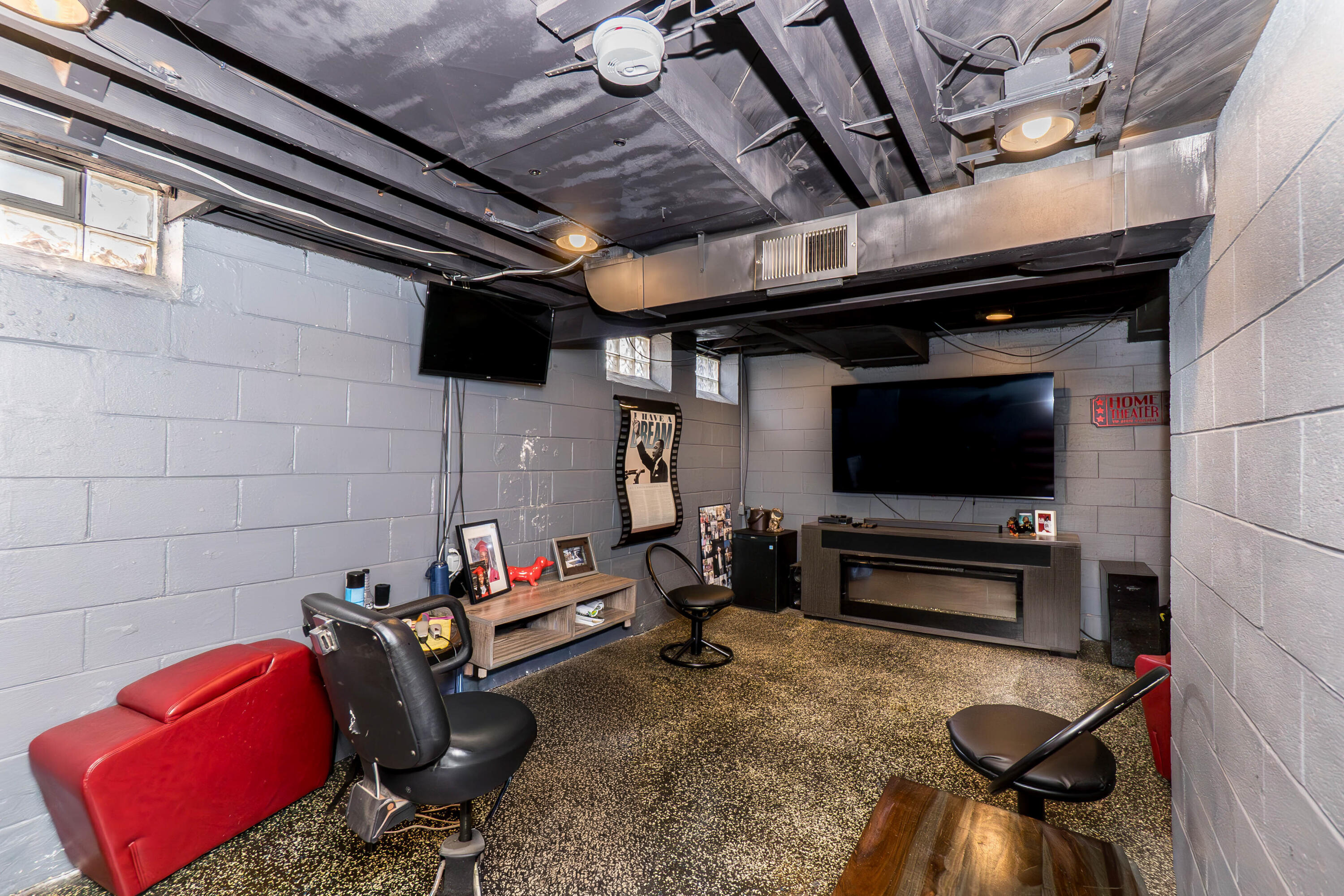 14844 Inkster Road Redford, MI 48239 - Photo 33 of 44 20260408_dsc05980