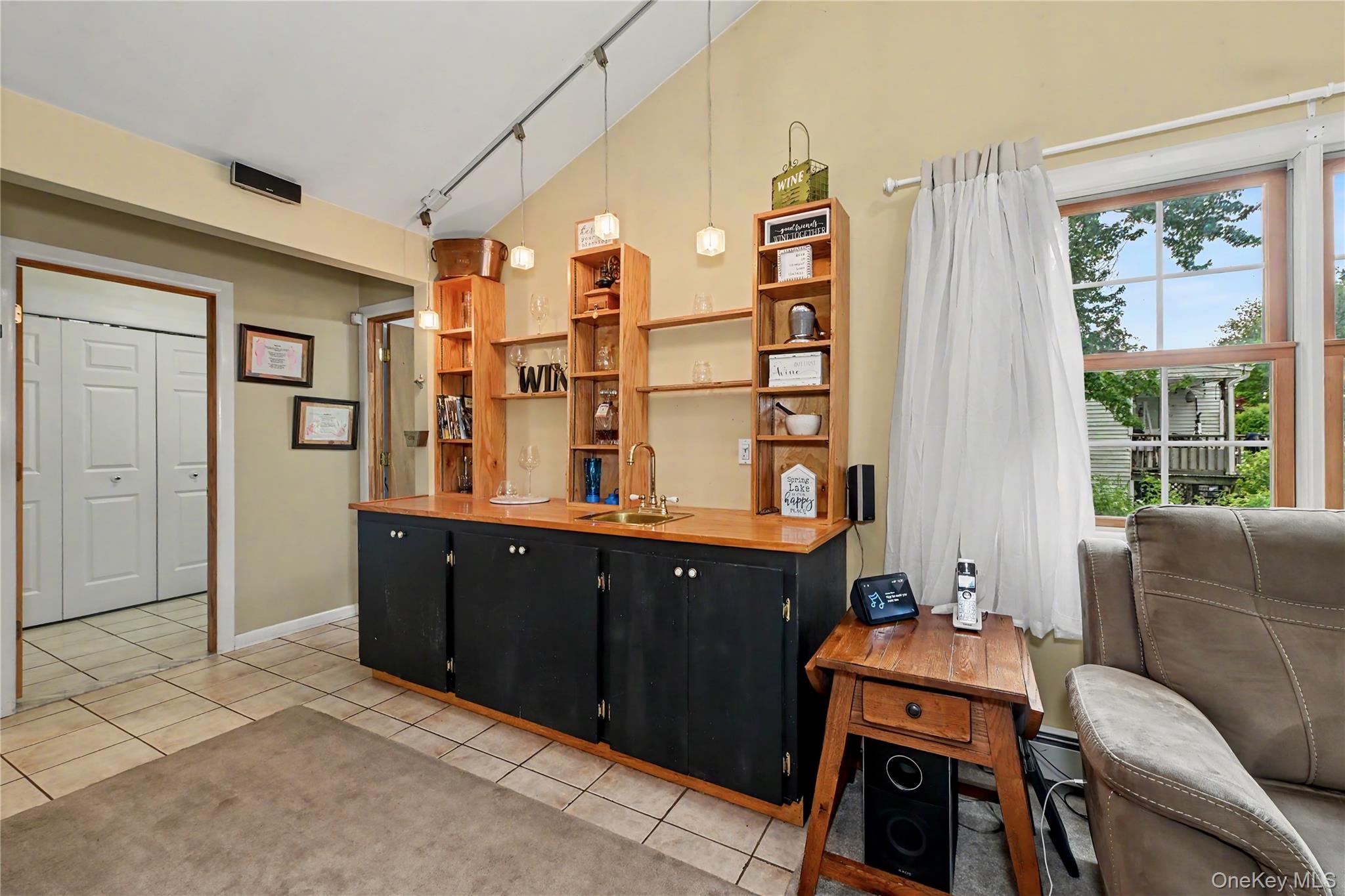 52 Everett Road Carmel, NY 10512 - Photo 4 of 26