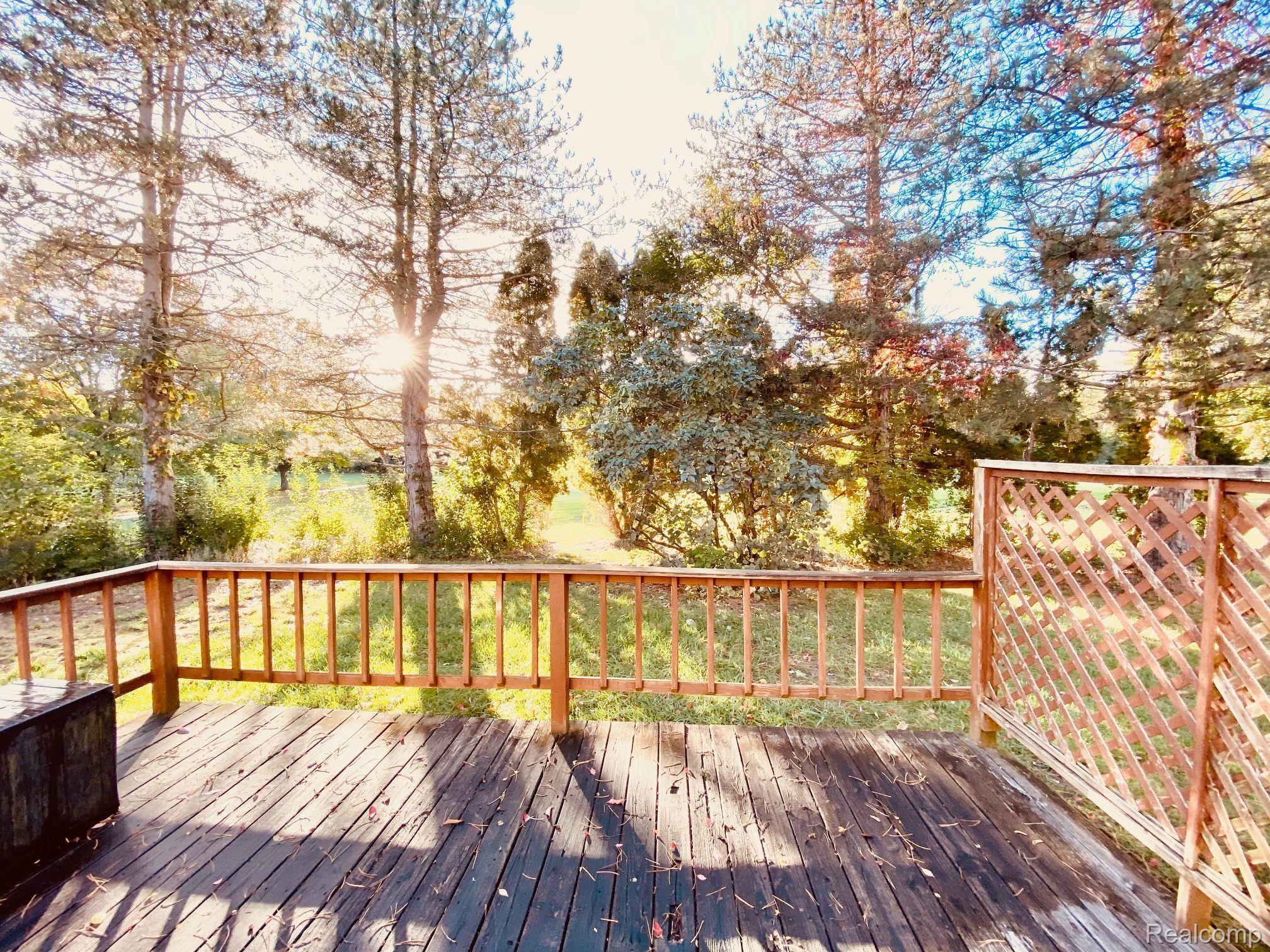 36124 Fredericksburg Road Farmington, MI 48331 - Photo 21 of 23 Gallery Image 21