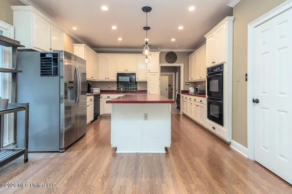 $624,900 | 3981 Pleasant Hill Road, Olive Branch, MS 38654