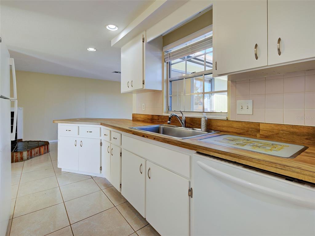 1330 Buereau Road Englewood, FL 34223 - Photo 28 of 56