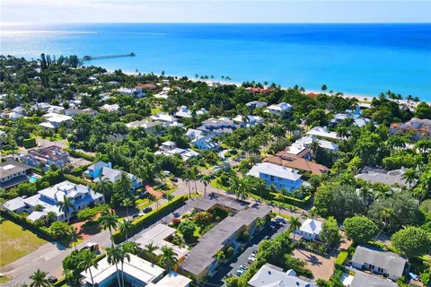 $440,000 | 207 8th Avenue South, Unit 207A, Naples, FL 34102