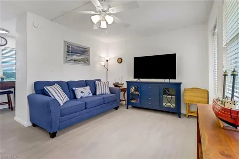 $440,000 | 207 8th Avenue South, Unit 207A, Naples, FL 34102