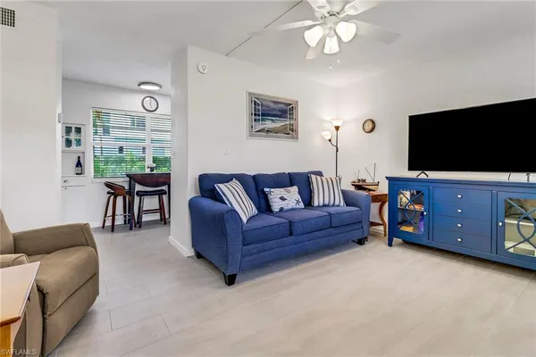 $399,900 | 207 8th Avenue South, Unit 207A, Naples, FL 34102