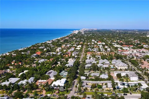 $440,000 | 207 8th Avenue South, Unit 207A, Naples, FL 34102