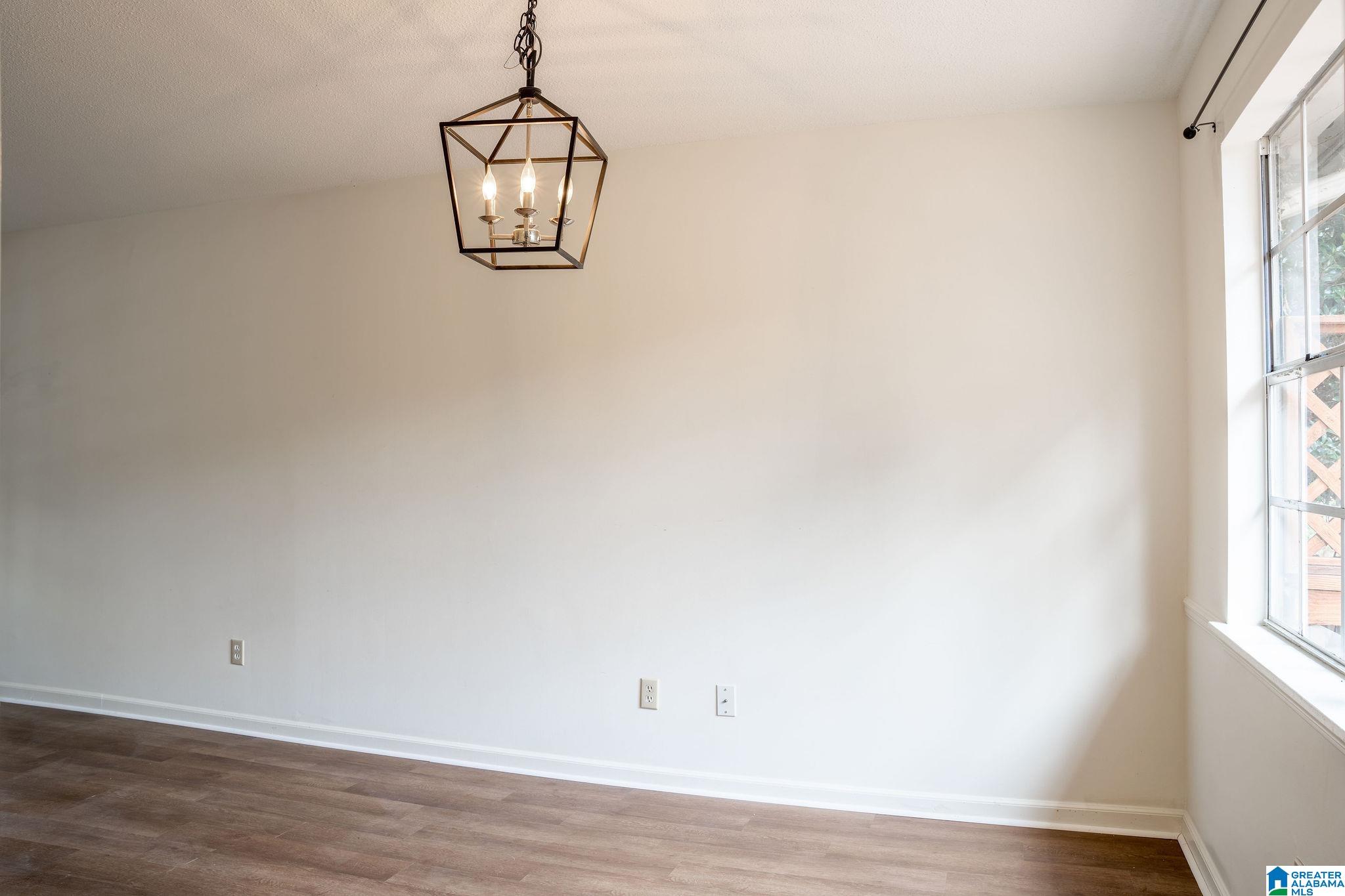 2420 Jana Road Birmingham, AL 35235 - Photo 5 of 26