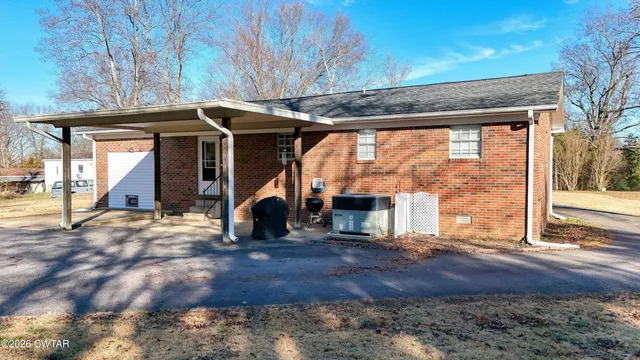 a view of a house with a outdoor space