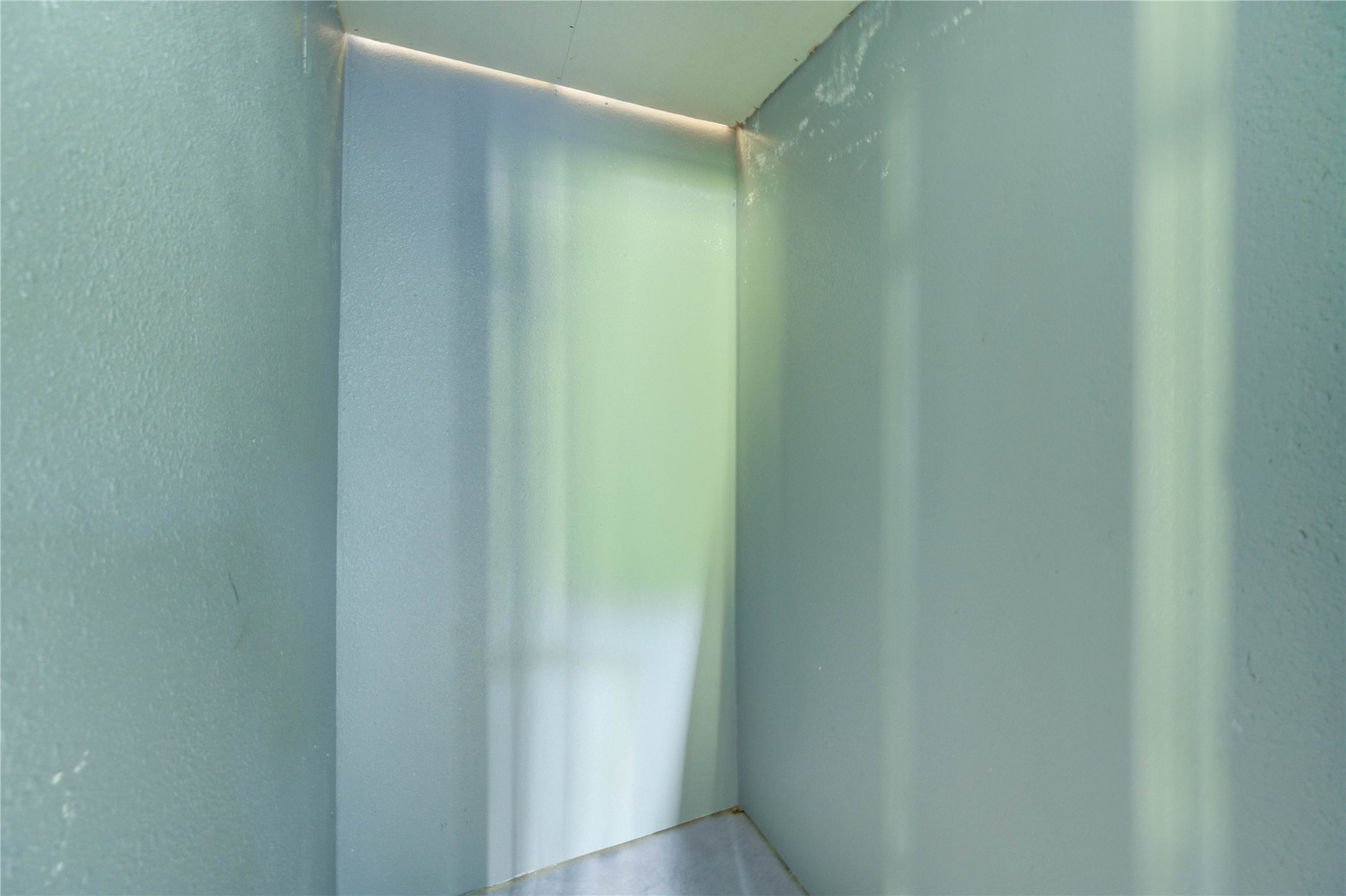 19650 Webb Alvin, TX 77511 - Photo 16 of 19 a view of a small space