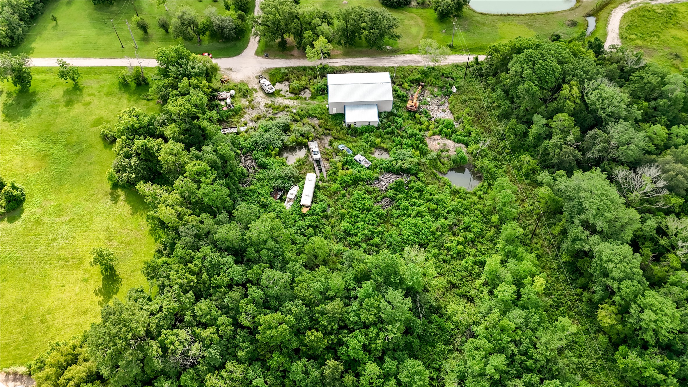 19650 Webb Alvin, TX 77511 - Photo 17 of 19 a view of a garden with plants