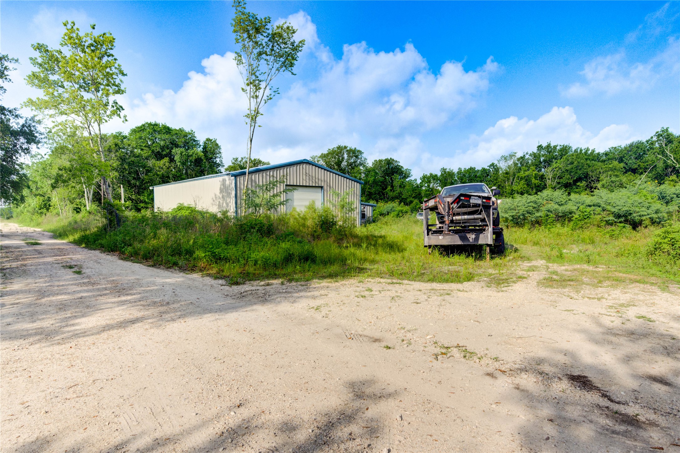 19650 Webb Alvin, TX 77511 - Photo 3 of 19 a car parked on the side of the road