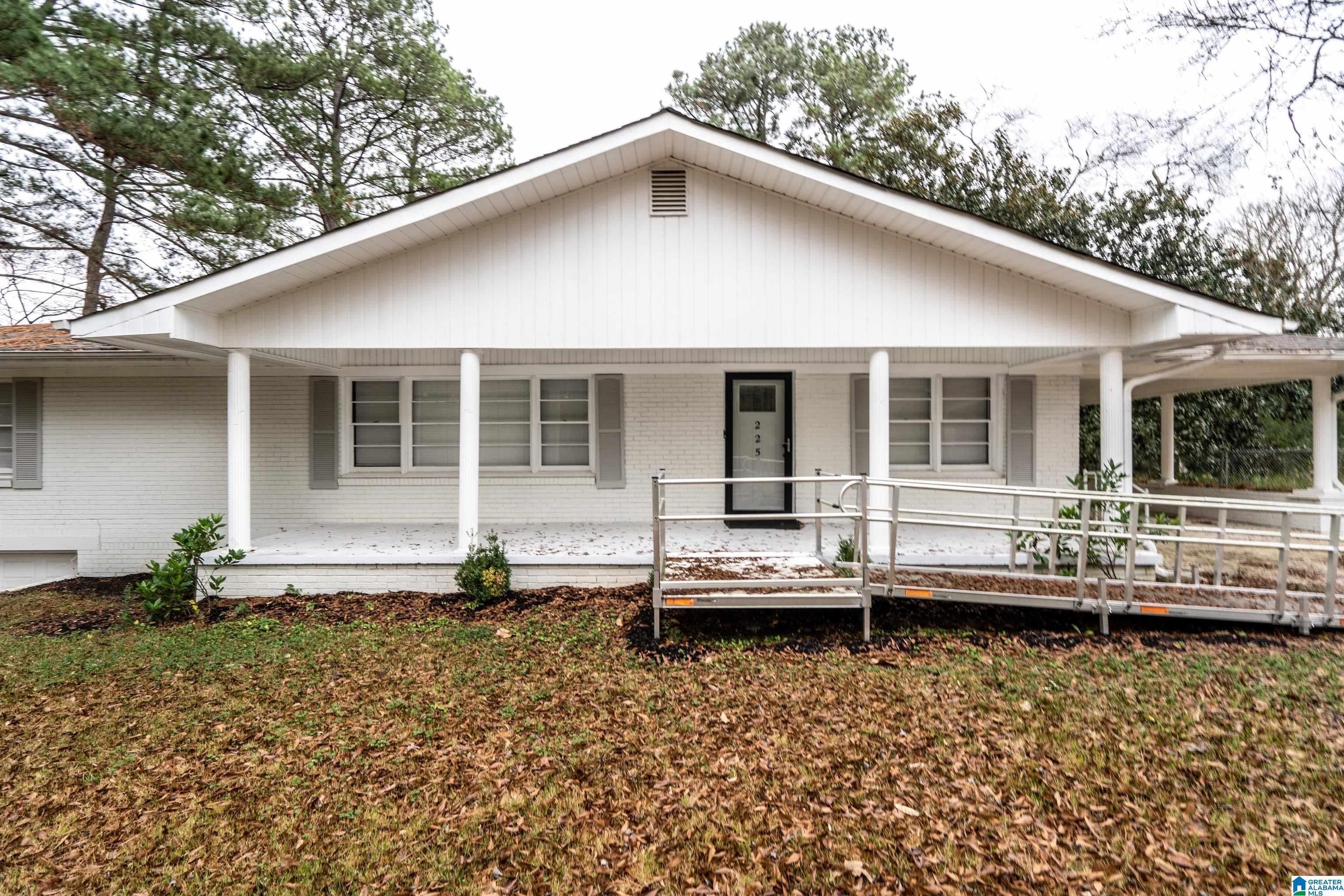225 Walker Road Birmingham, AL 35214 - Photo 3 of 28