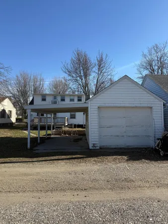 $149,000 | 411 2nd Street Northeast, Fosston, MN 56542