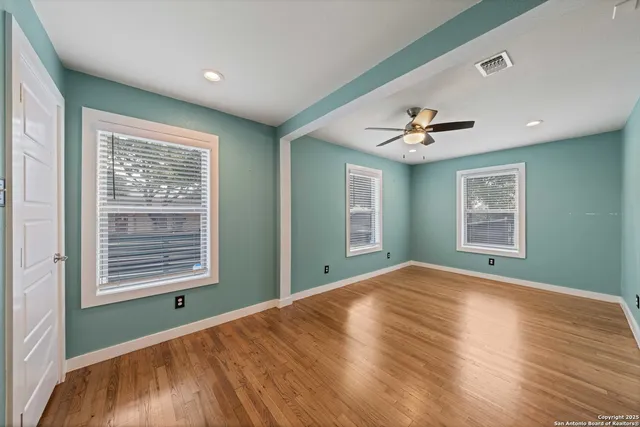 $399,000 | 1103 North Olive Street, San Antonio, TX 78202