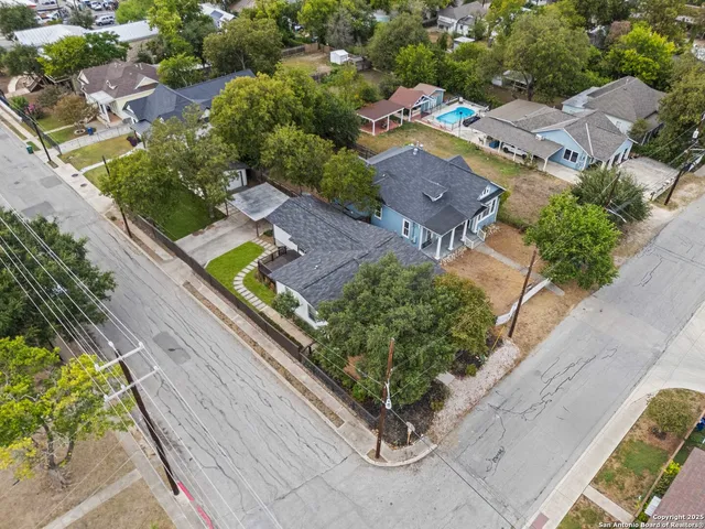 $399,000 | 1103 North Olive Street, San Antonio, TX 78202