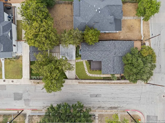 $399,000 | 1103 North Olive Street, San Antonio, TX 78202