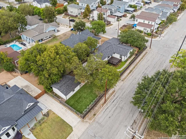 $399,000 | 1103 North Olive Street, San Antonio, TX 78202