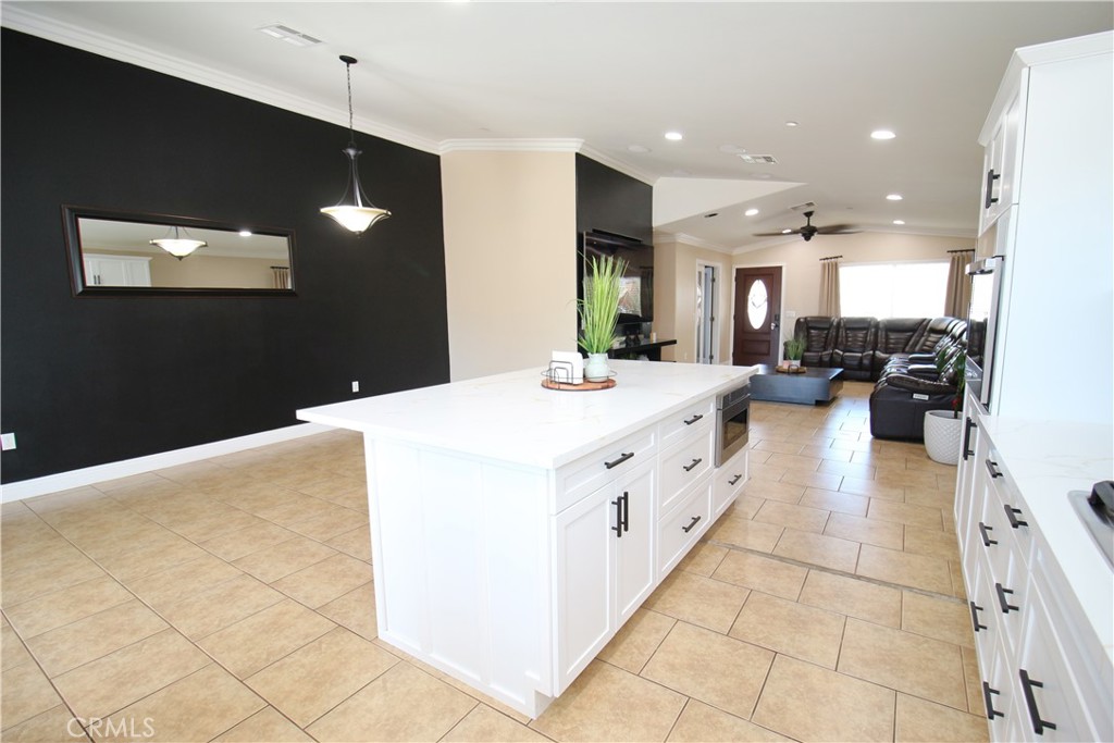339 7th Street Perris, CA 92570 - Photo 10 of 26