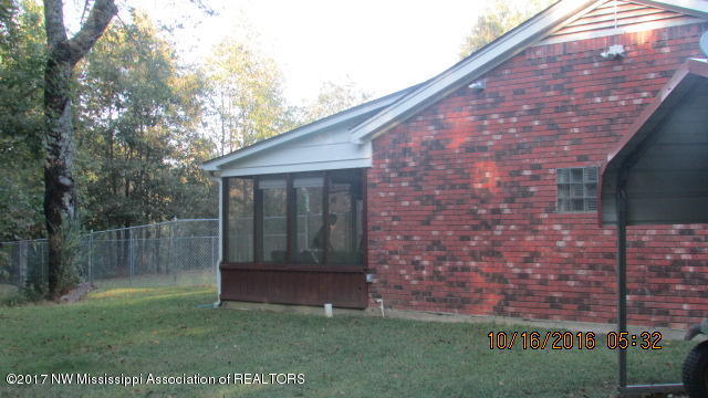 3930 South Red Banks Road Byhalia, MS 38611 - Photo 5 of 18 IMG_8218