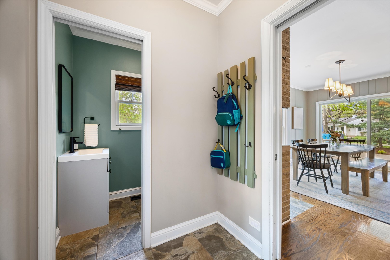 258 Crest Road Glen Ellyn, IL 60137 - Photo 27 of 40 Gallery Image 27