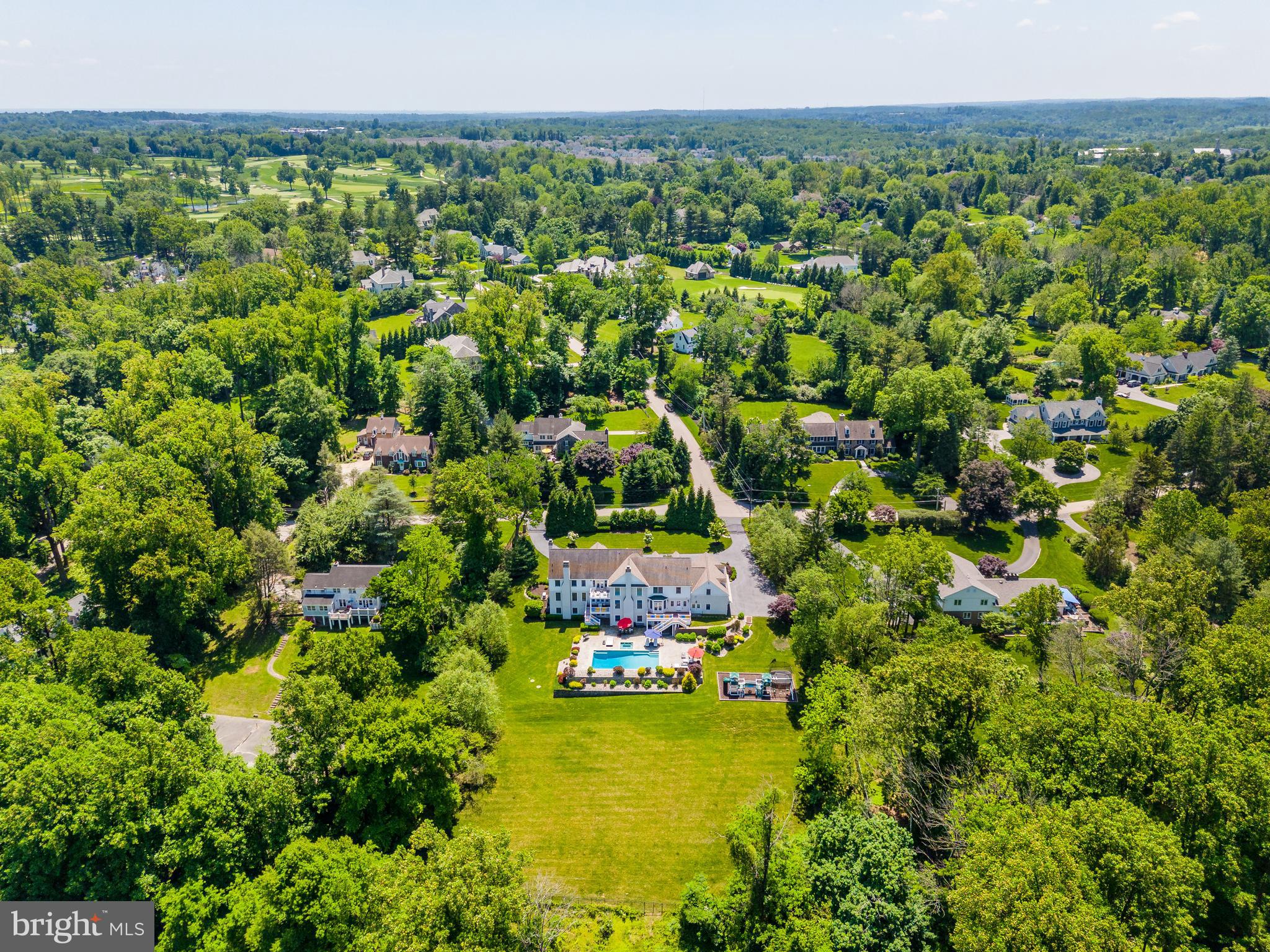 647 Andover Road Newtown Square, PA 19073 - Photo 4 of 86
